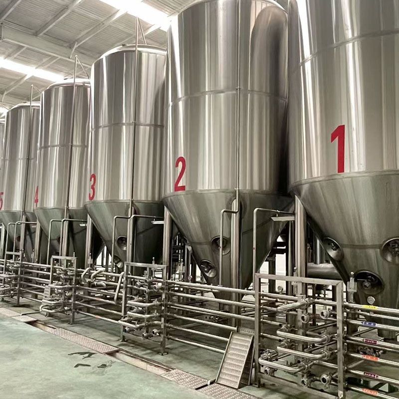 阜新精酿啤酒设备厂—精酿啤酒设备是什么材质制造的